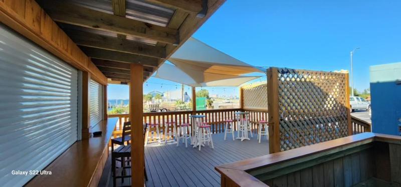 Quality Inn & Suites Gulf Breeze Bayside Near Pensacola Beach Exterior foto