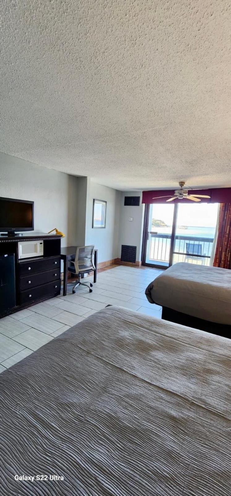 Quality Inn & Suites Gulf Breeze Bayside Near Pensacola Beach Exterior foto